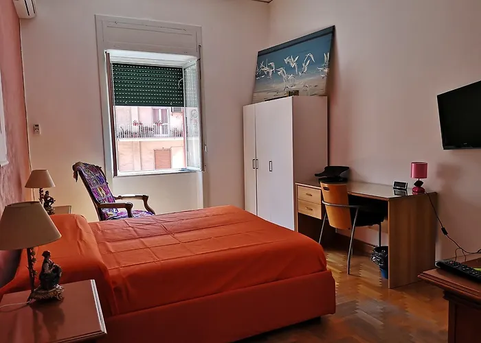 B&B Smiling Naples